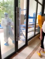 Confinamento manteve chineses em casa durante sismo que já matou centenas