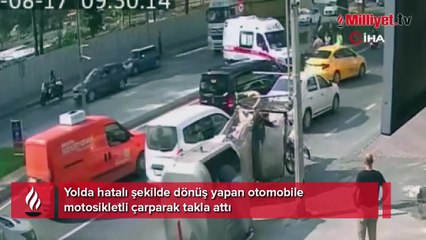Araca çarpan motosikletli yaralandı
