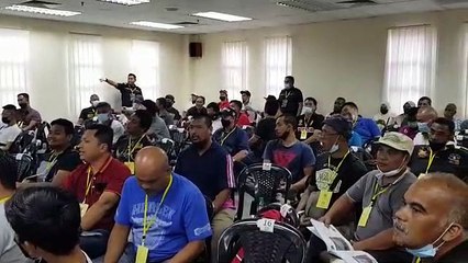 彭交局竞拍60交通工具      总进帐70万9500