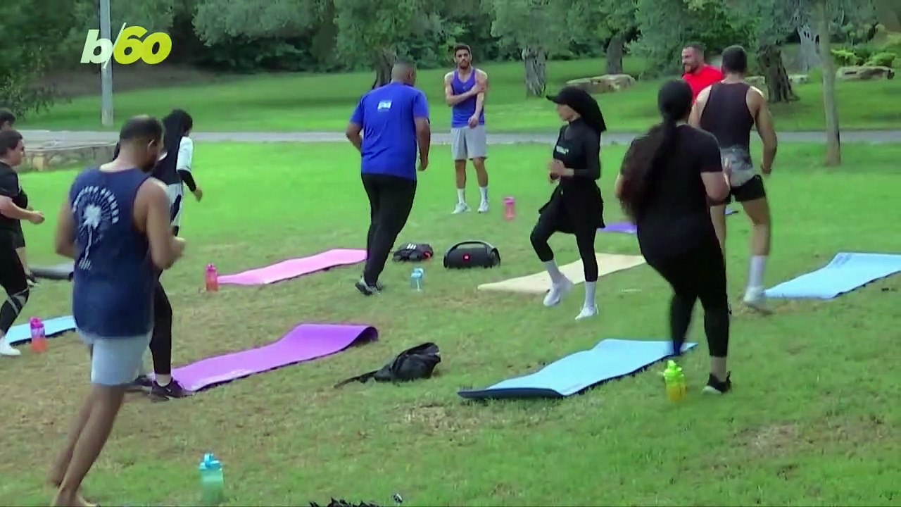 Donning a Hijab, This Outfitted Trapeze Artist Challenges Societal Norm