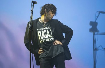 Matty Healy dementiert Gerüchte einer 1975-Kollaboration mit Taylor Swift