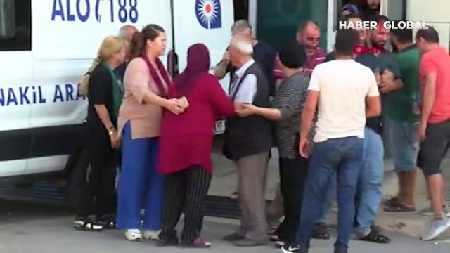 Oğlu kazada ölen anne, 'Beni neden bırakıp gittin' diyerek gözyaşlarına boğuldu