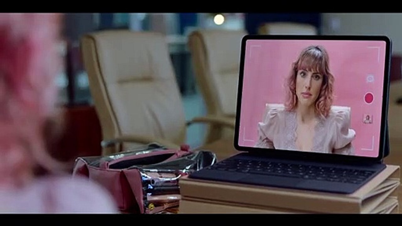 Spieglein, Spieglein Trailer OV