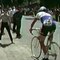 Tour de France : jusque dans les années 1960, les coureurs buvaient de l’alcool en pleine étape