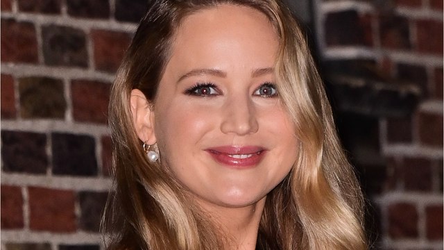 Voici - Jennifer Lawrence : des mois après avoir accouché, elle révèle enfin le sexe et le prénom de son bébé