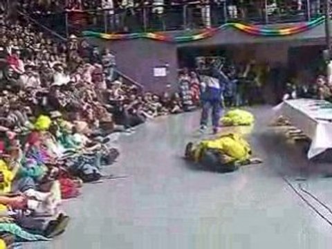 Défilé Carnaval Lycée blaise pascal 2008