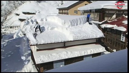 Roof Snow Removal Tool Removal In Japan  Snow Sliding Off The Roof  A Roof Avalanche #Compilation