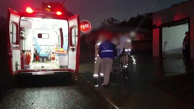 Idosa fica ferida ao cair de cadeira de rodas no Bairro Brasília