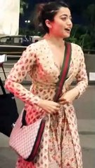 मुंबई एयरपोर्ट पर Rashmika Mandanna ने अपने किलर लुक से लगाई आग #shorts #rashmikamandanna