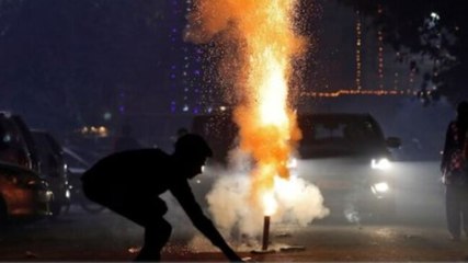 Ahead of Diwali, Delhi bans online sale and delivery of firecrackers till January 2023
