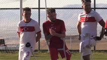 Futbol sevdasıyla engelini aştı şimdi milli takımın gol yükünü omuzluyor