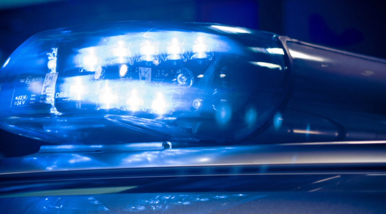 Duisburg: Vater und Sohn von Rheinströmung mitgerissen und seither vermisst