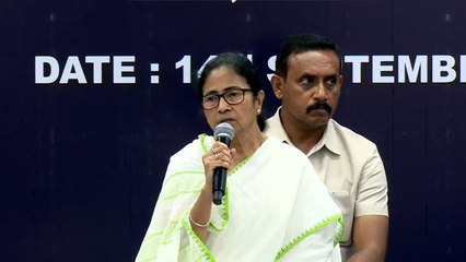 ট্রেন ভাড়া করে বাইরের রাজ্য থেকে লোক এনে গুন্ডামি করেছে বিজেপি: মমতা | Oneindia Bengali