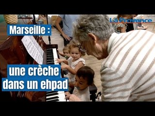Marseille : une crèche dans un ehpad, pour un bel échange intergénérationnel