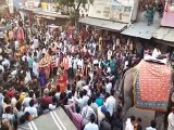 video-डोल महोत्सव पर निकाली शोभायात्रा