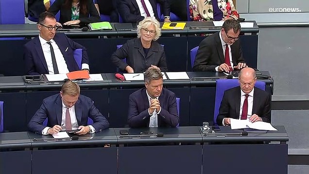 Risques de pénurie d'énergie : l'Allemagne passera l'hiver, assure Olaf Scholz