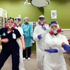 Tim Dillon: A Real Hero Bande-annonce (EN)