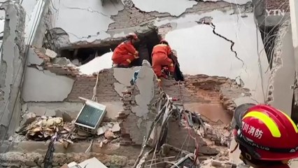 中 쓰촨 지진 사망 74명으로 늘어...실종자 26명 / YTN