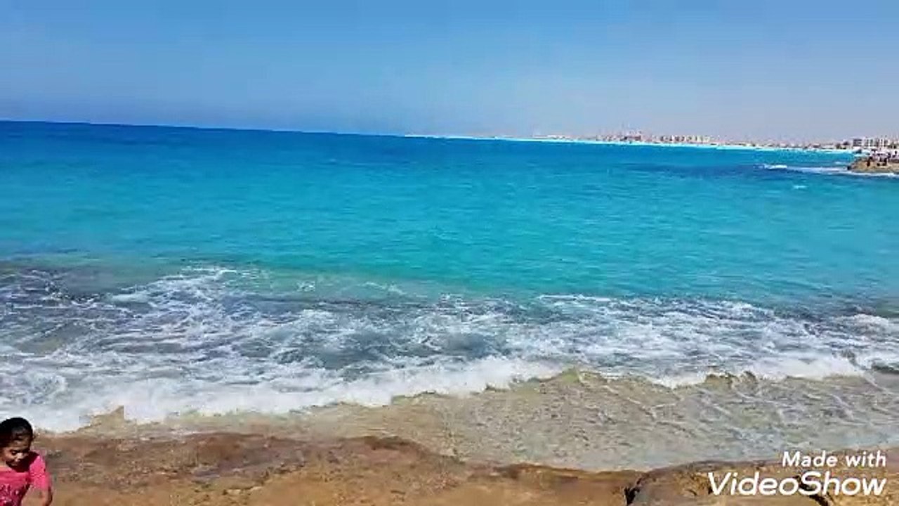 شاطئ عجيبه