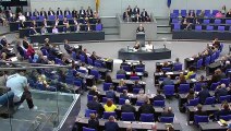 Scholz: Alemanha passará pelo inverno apesar dos erros da era Merkel