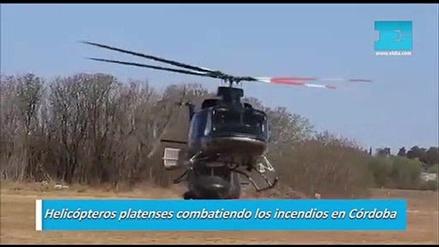 Helicópteros platenses combatiendo los incendios en Córdoba