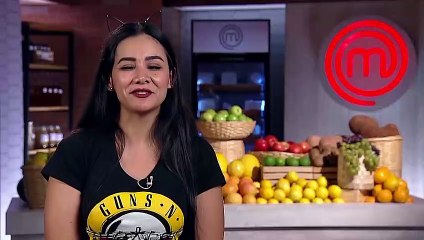 ¿Superó Karent el miedo a lo dulce con su tarta de frutillas?
