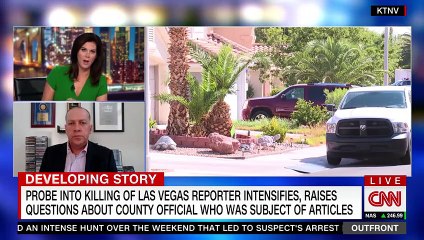 Investigation into the stabbing death of a Las Vegas reporter intensifies