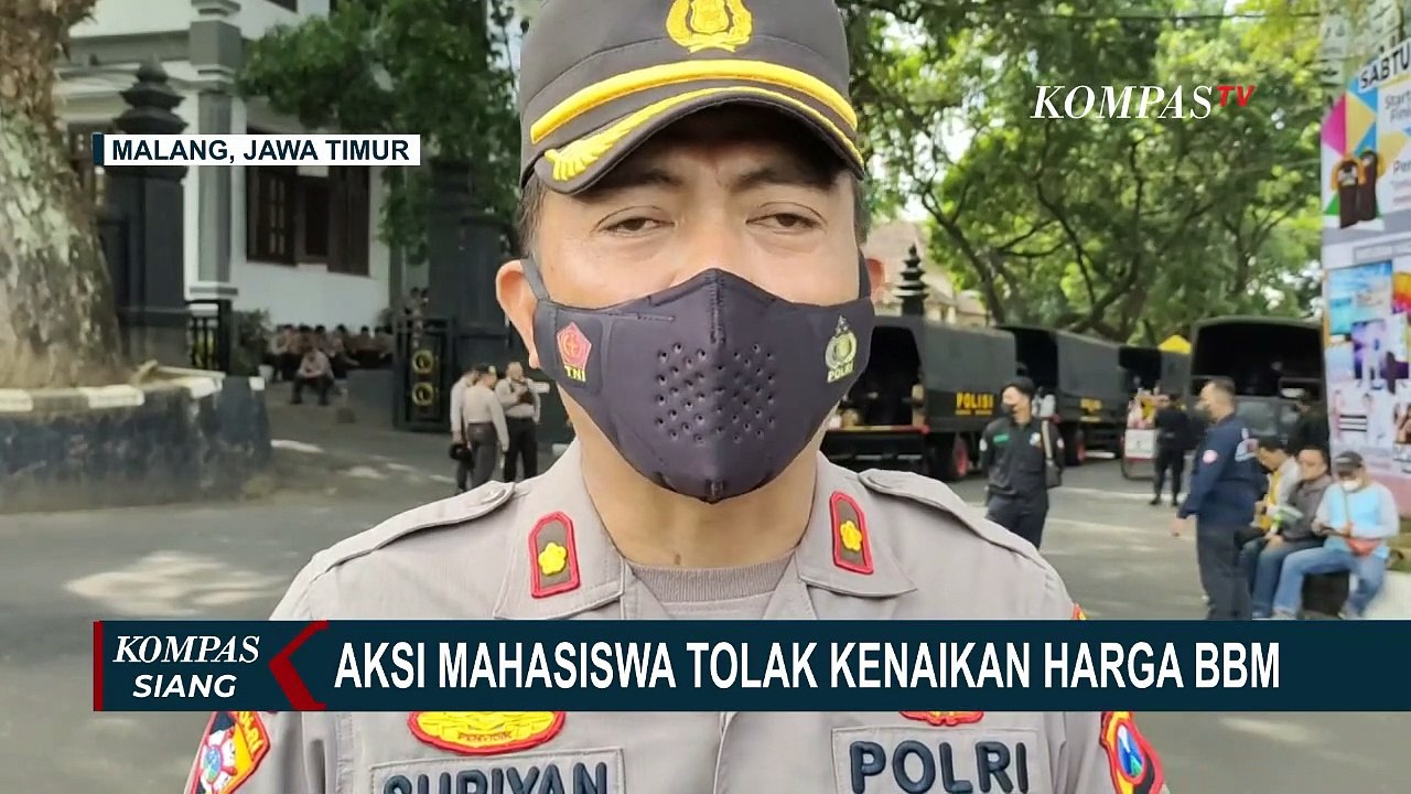 Tolak Kenaikan Harga BBM, Mahasiswa di Malang Lakukan Aksi Unjuk Rasa!