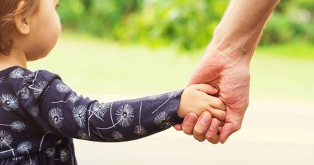 Les services sociaux leur retire leur enfant pour une raison choquante