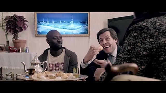 De l'autre côté du périph Bande-annonce (DE)