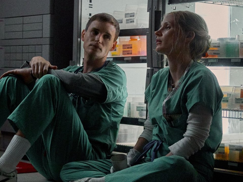 Trailer zu 'The Good Nurse' mit Jessica Chastain und Eddie Redmayne
