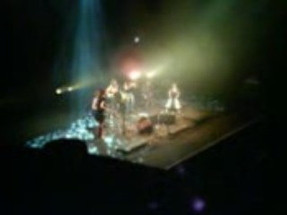 Mal coiffée Olympia 26/02/2008