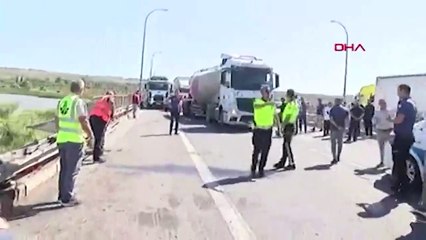 TEM'de TIR devrildi, Edirne yönü kapandı