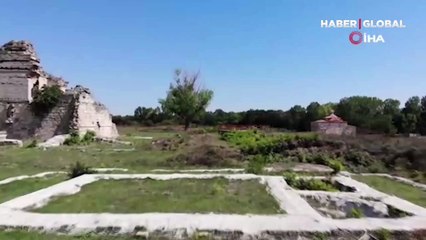 Edirne Saray kazılarında ortaya çıktı!  Bomba imha uzmanları gelerek alandan uzaklaştırdılar