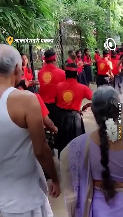 Grand Welcome Of Padma Awardee, Great Social Activist Dr Prakash Baba Amte At Lok Biradari Project Hemalkasa