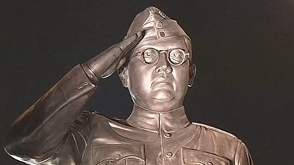 Watch: PM Modi unveils Netaji's statue at India Gate