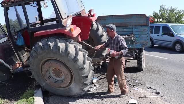 Son dakika 3. sayfa: Edirne'de çekirdek yüklü traktörle hafif ticari araç çarpıştı, 3 kişi yaralı