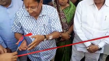 सपनों के घर की चाबी मंत्री ने दी तो नहीं रहा खुशी का ठिकाना