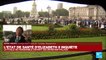 Royaume-Uni : les britanniques se rassemblement devant le palais de Buckingham en attendant des nouvelles de la reine