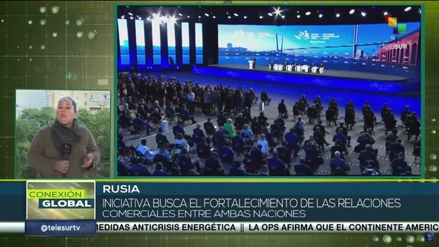 Empresas Gazprom y CNPC anuncian pago del gas en rublos y yuanes