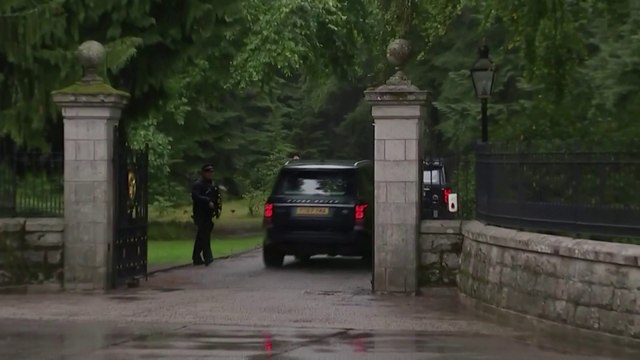 Le prince William est arrivé à Balmoral avec plusieurs membres de la famille royale