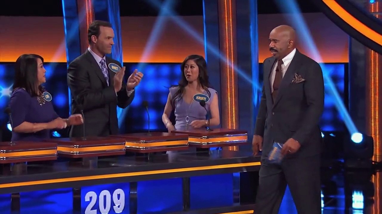 BLANK ME Celebrity Family Feud - Steve Harvey Family Feud