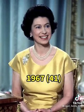 حياة الملكة إليزابيث الثانية في 96 صورة.. الابتسامة لا تتغير