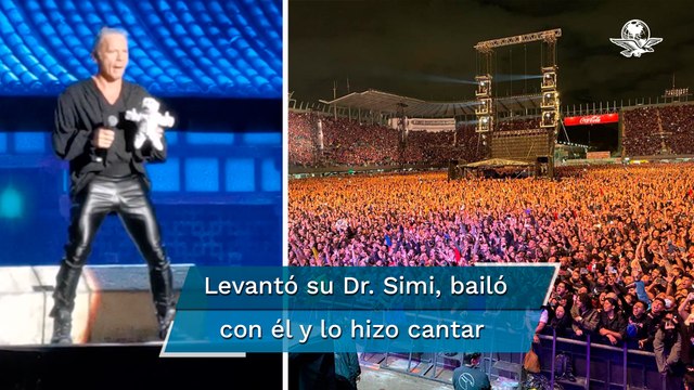 Bruce Dickinson, vocalista de Iron Maiden, hace cantar a su Dr. Simi en el Foro Sol