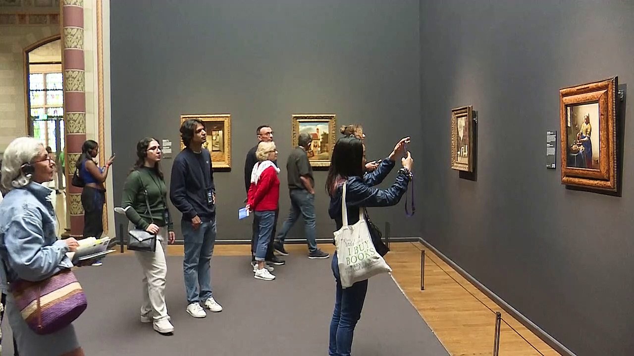 Objetos ocultos são descobertos no quadro ‘A Leiteira’ de Vermeer