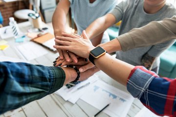 How to Connect With Co-Workers When Working Remotely