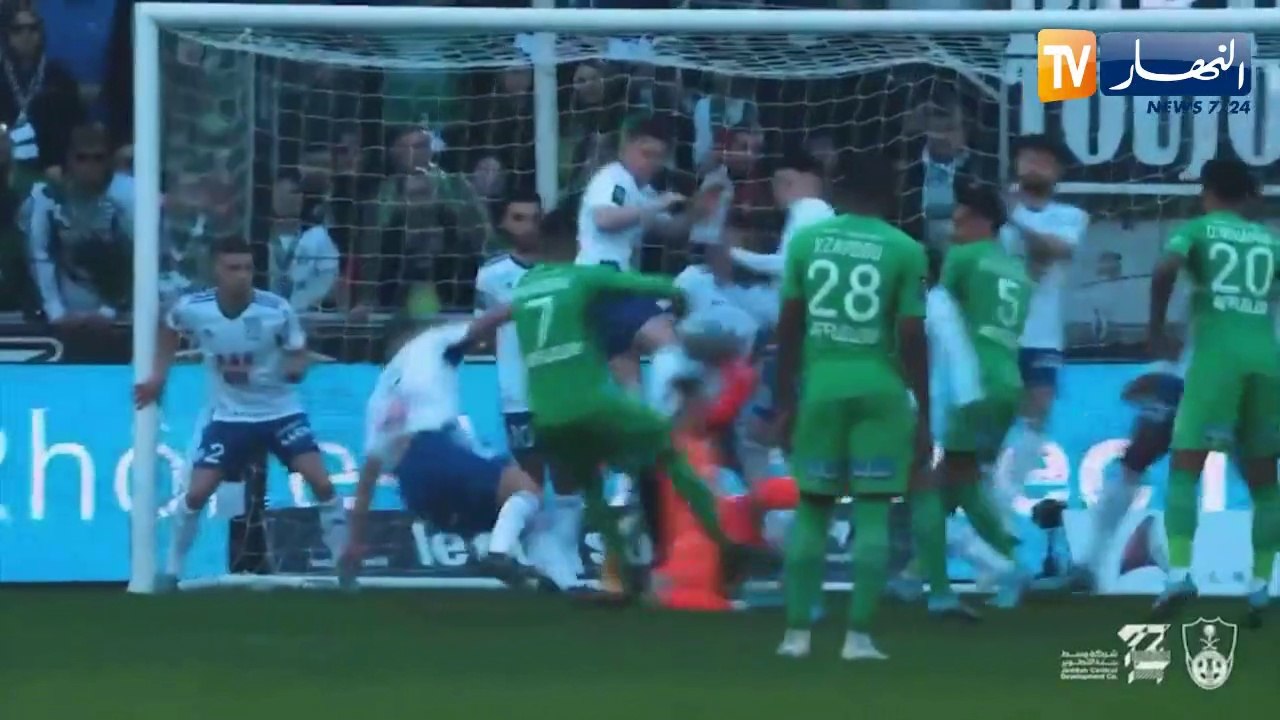 الأهلي السعودي يعلن رسميا عن ضم رياض بودبوز
