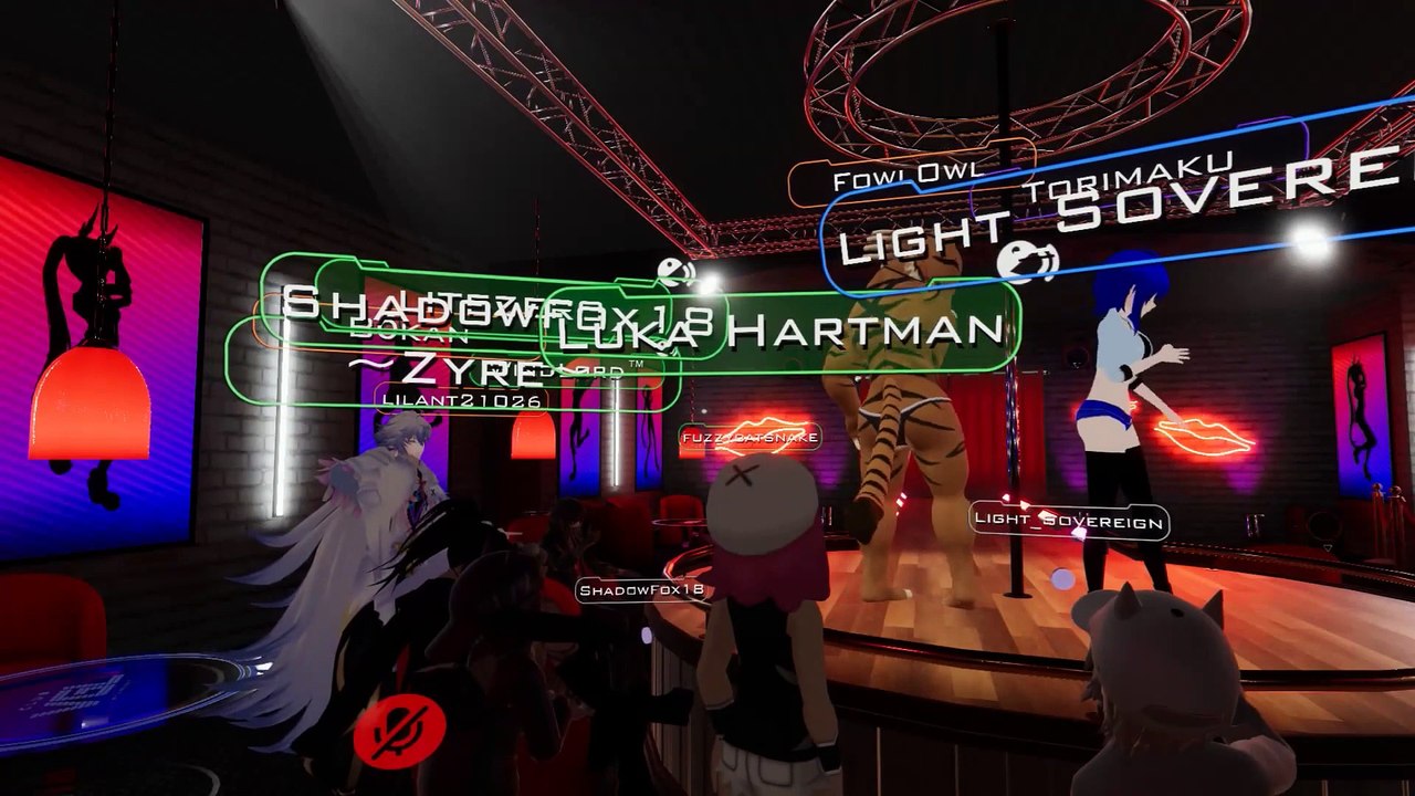 VRChat In the club and talking to lewd people