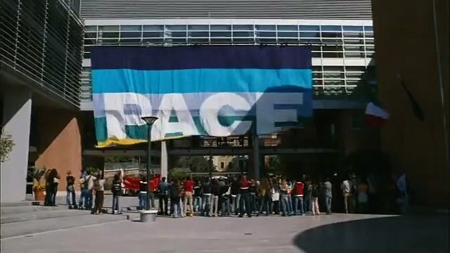 Le tigre et la neige Bande-annonce (IT)