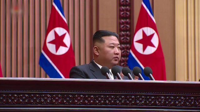 김정은 핵포기 절대 없다...불가역적 핵보유국 선언 / YTN